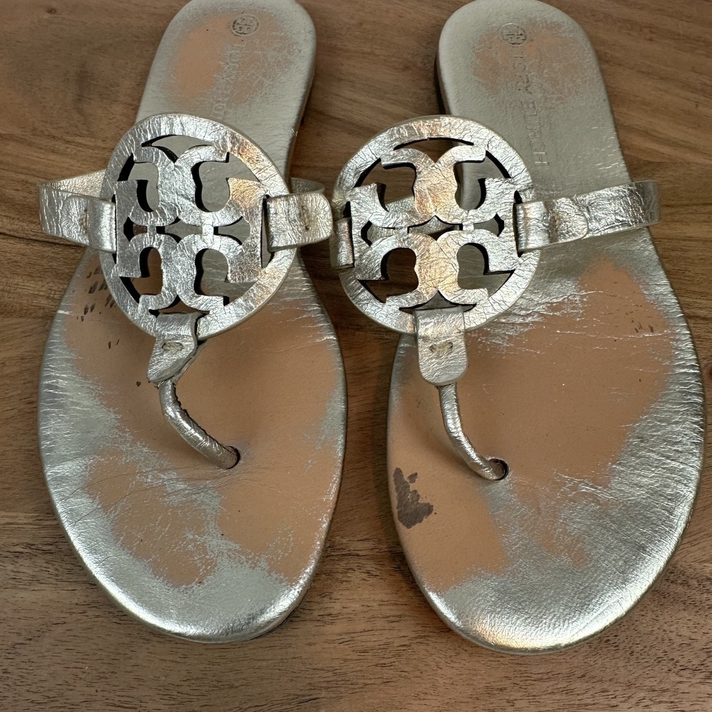 Womens Tory Burch Miller Thong Silver Metallic Leather Flip Flops Sandals Size 9 - Picture 6 of 8